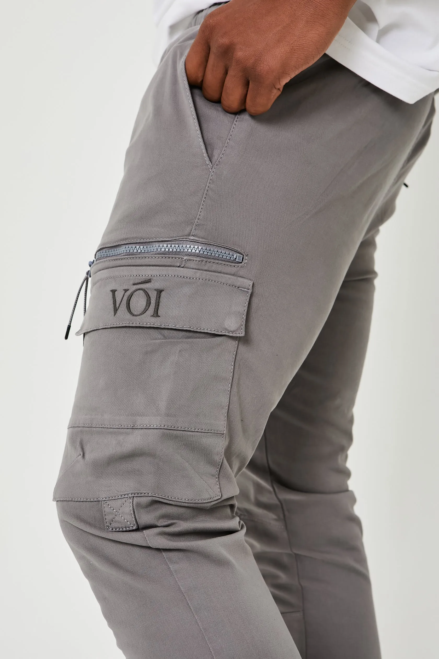 Becklow Tapered Cargo Cotton Joggers - Light Grey