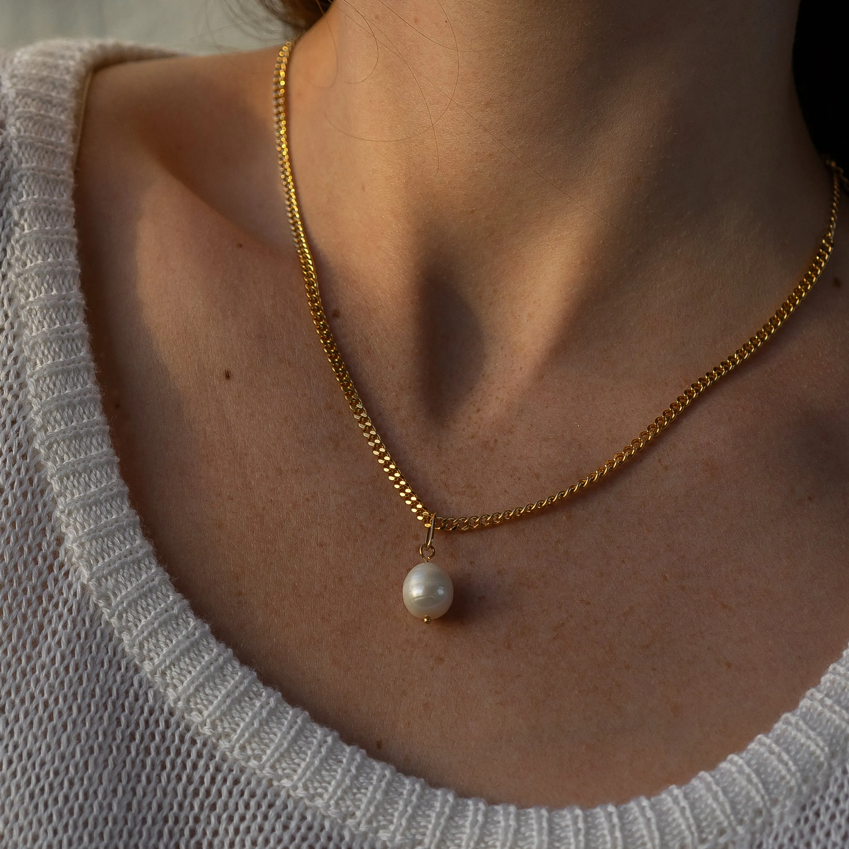 Colette Pearl Curb Necklace