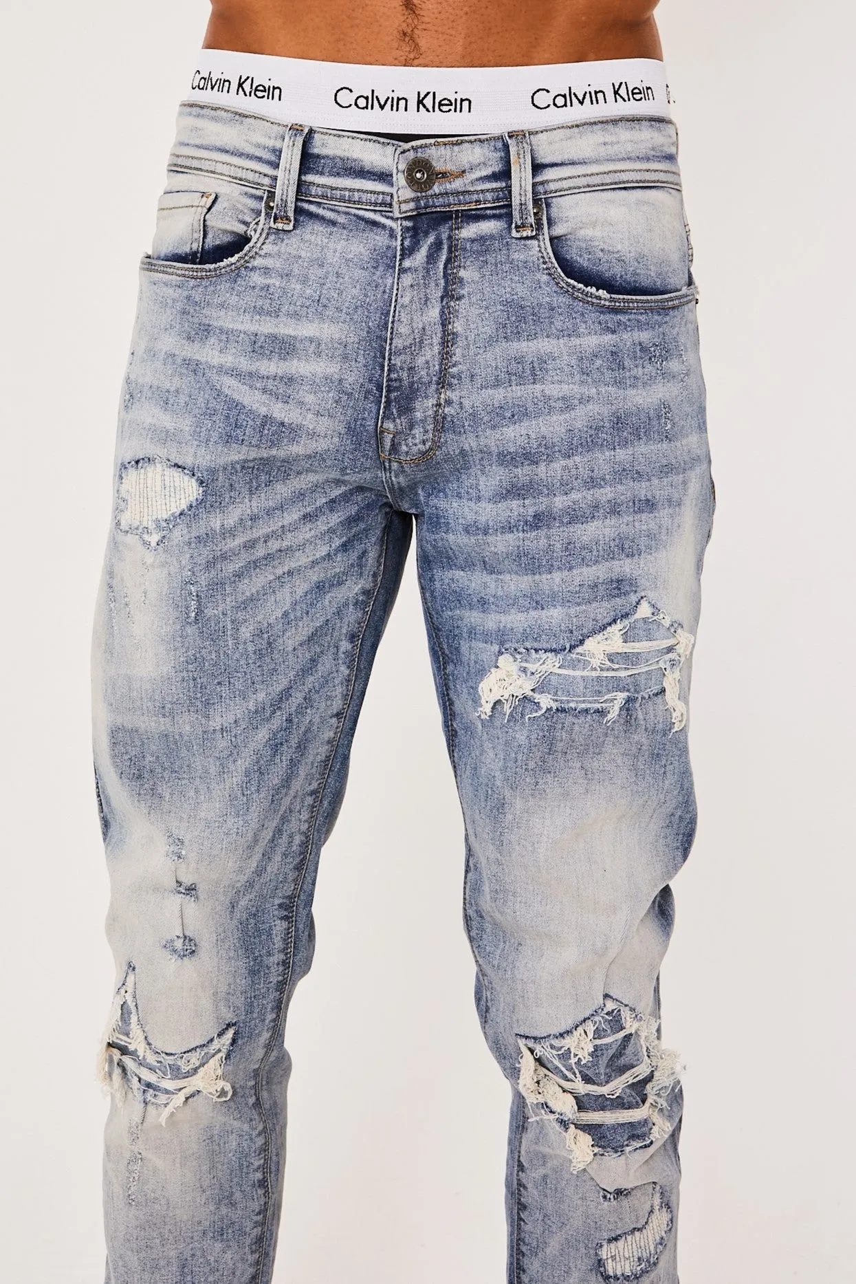 Holborn Tapered Jeans - Light Blue