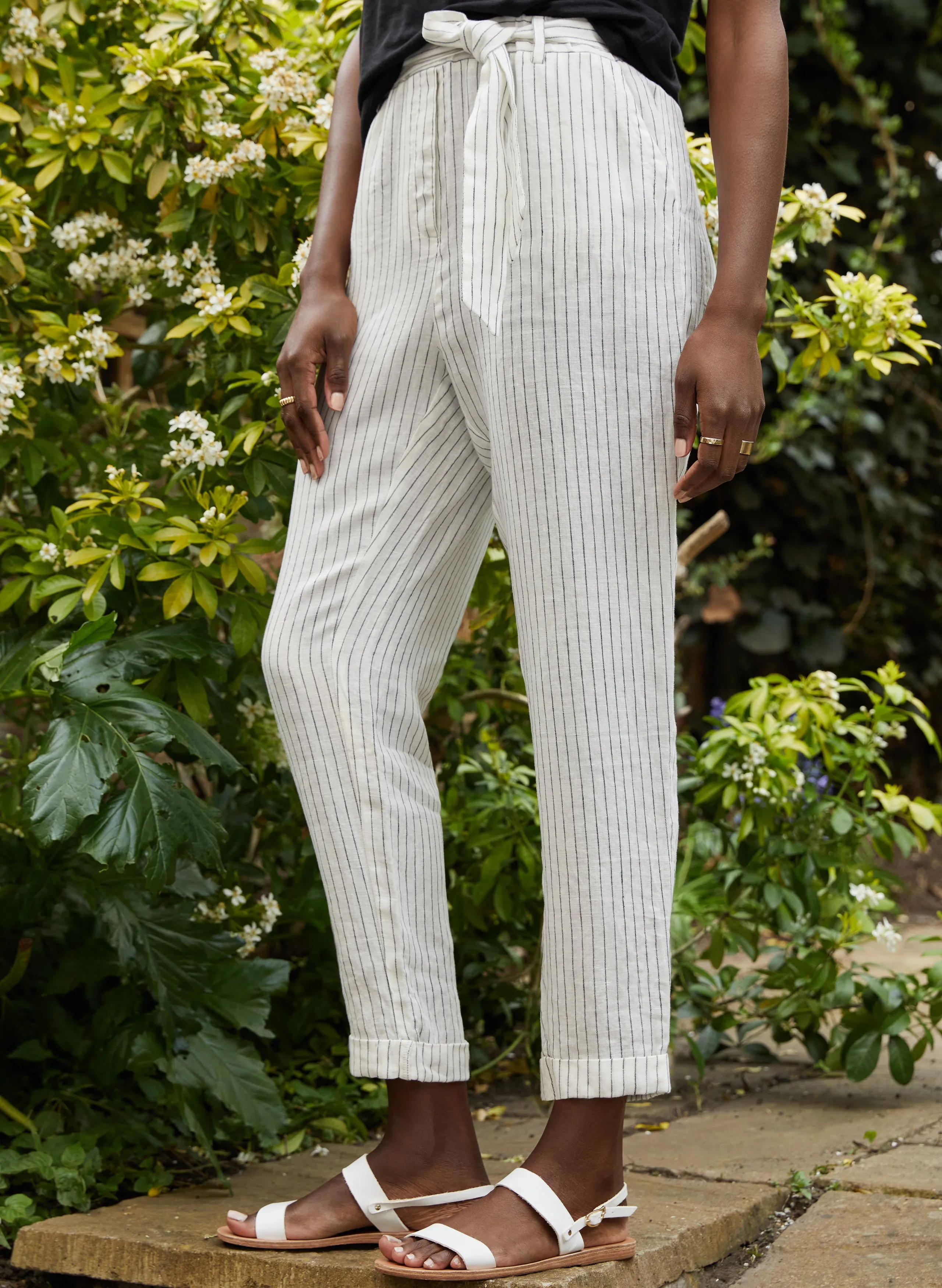 Jaycee Linen Tapered Trousers