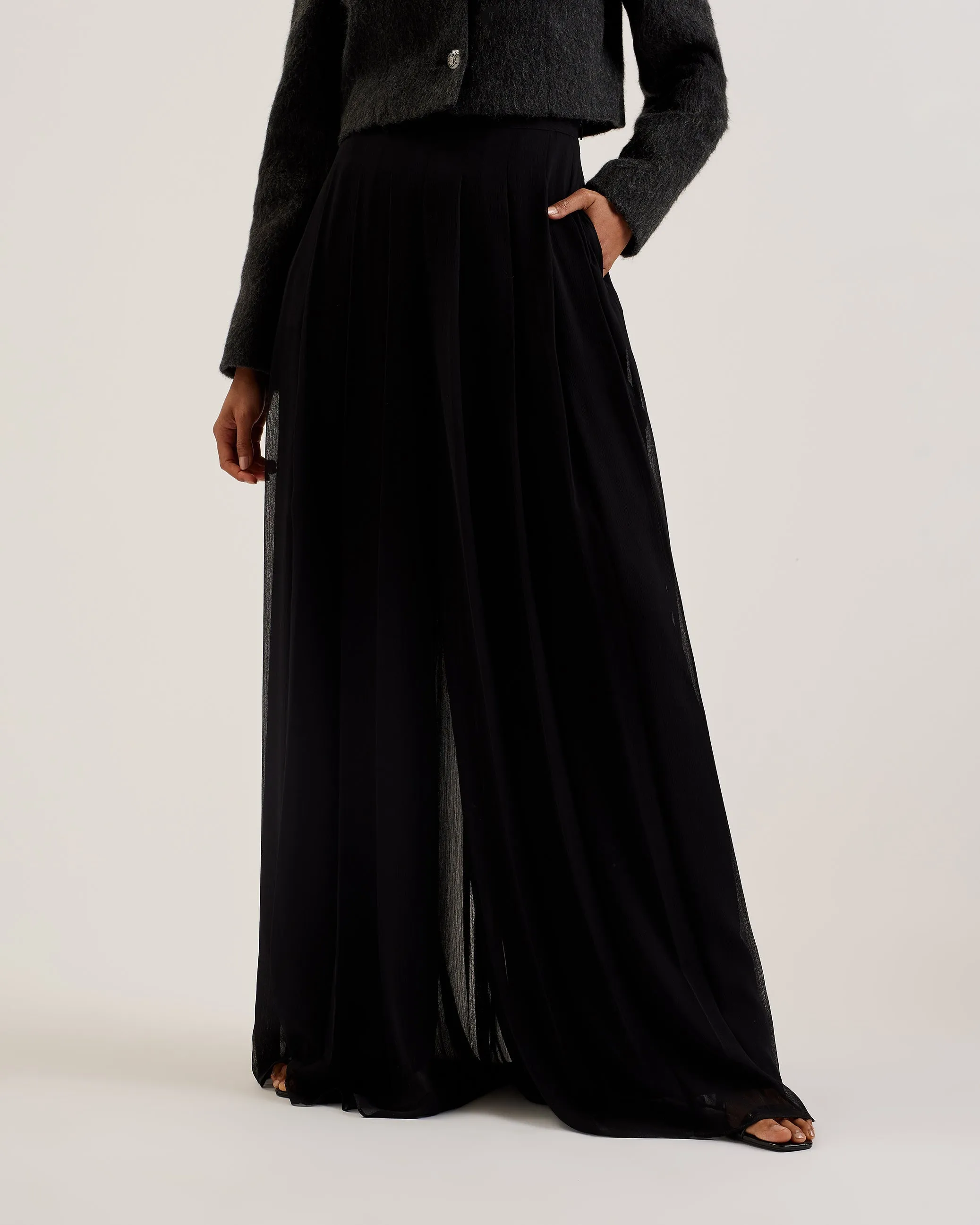 Kokuto Pleated Wide Leg Trouser Black