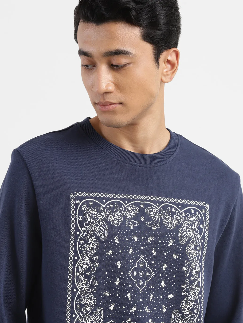 Men's Solid Navy Crew Neck Sweatshirt