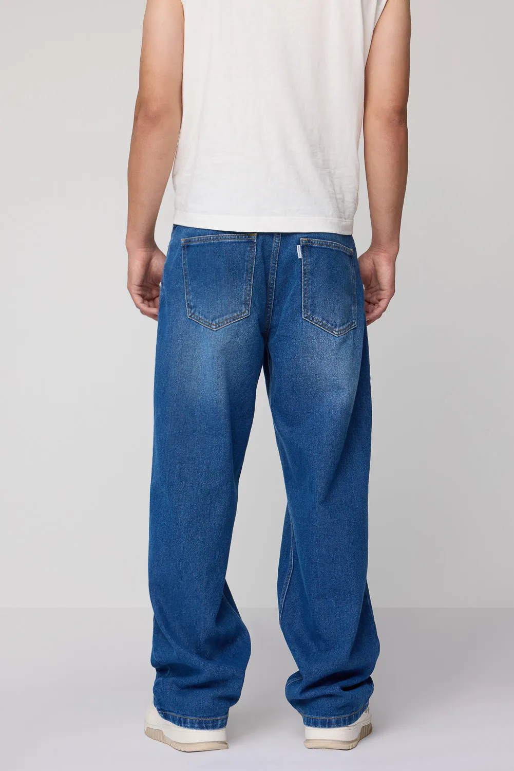 Men's Urban Distressed Wide Fit Denim Jeans