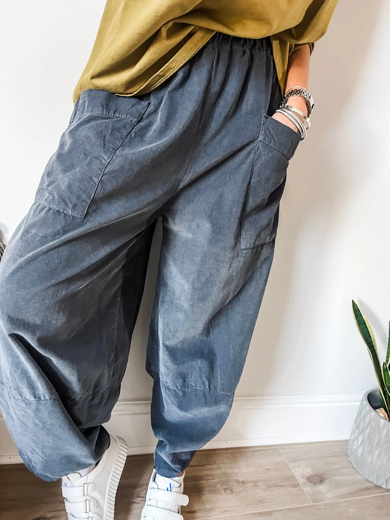 Pocket Cord Balloon Trousers