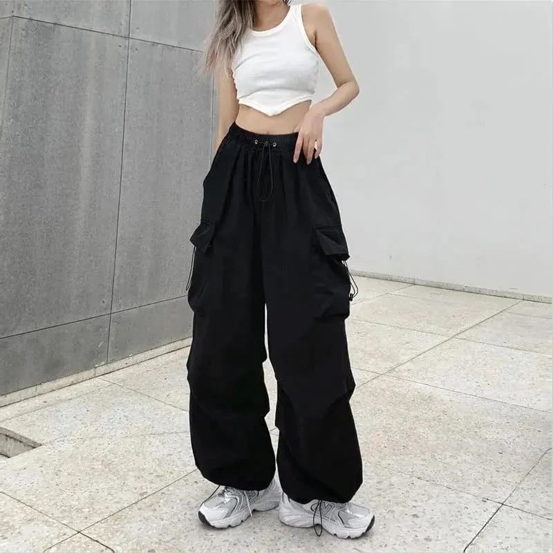 Women’s Black Wide Leg Cargo Pants with High Waist and Pockets