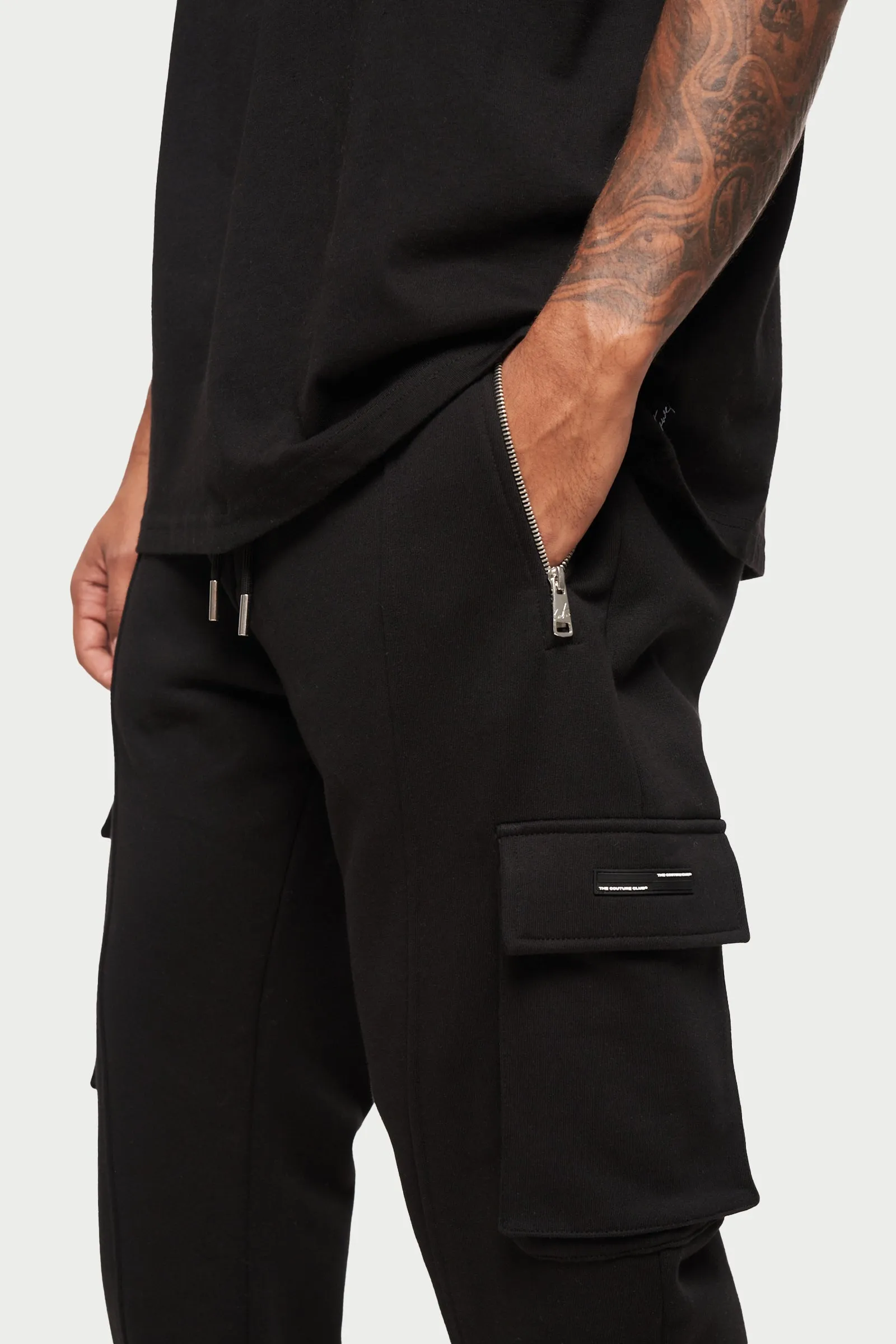 ZIP DETAIL WIDE LEG JERSEY CARGO JOGGERS - BLACK